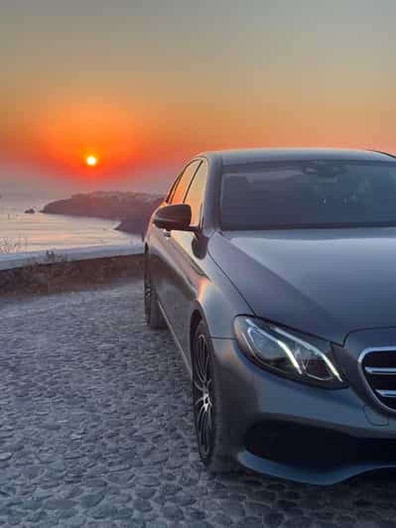 Billet Transferts depuis l'aéroport de Santorin - Prise en charge et retour à l'hôtel