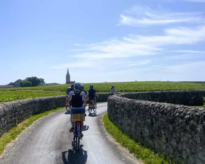 Billet Bordeaux : Visite des vignobles de St-Emilion en e-Bike avec vin et déjeuner