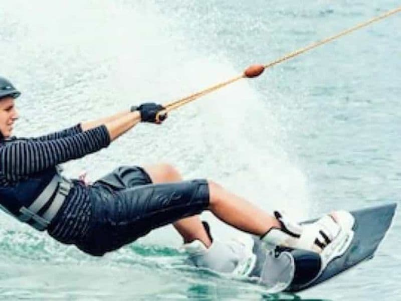 Billet New El Alamein : aventure en wakeboard avec moniteur