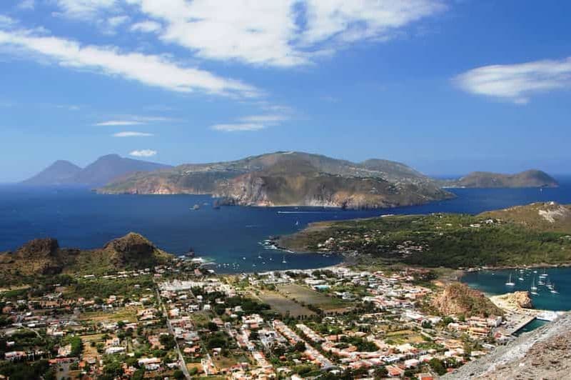 Billet Au départ de Cefalù : excursion à Lipari et Vulcano avec tour en bateau