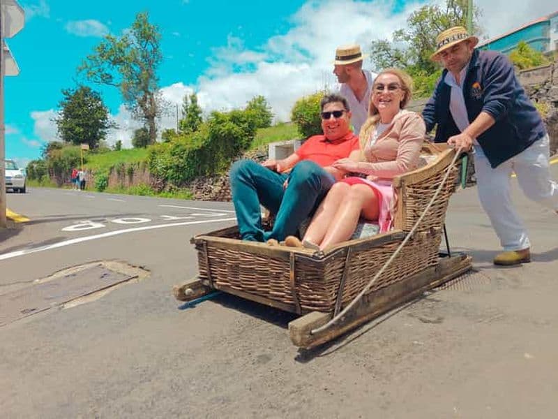 Billet Funchal : visite de Monte et de la vieille ville en tuk-tuk
