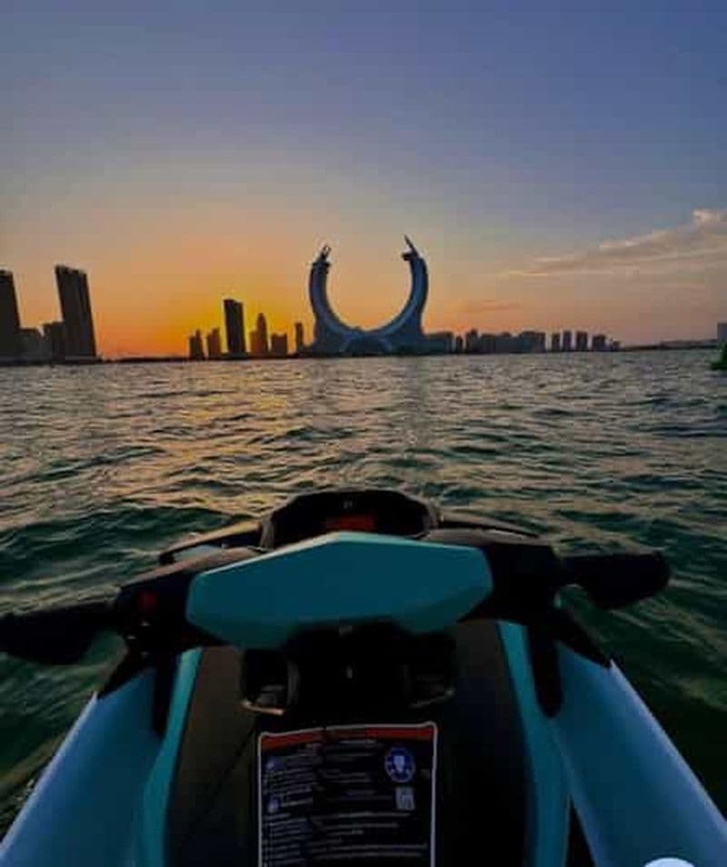 Billet Doha : aventure spéciale en jet-ski à Katara Beach View