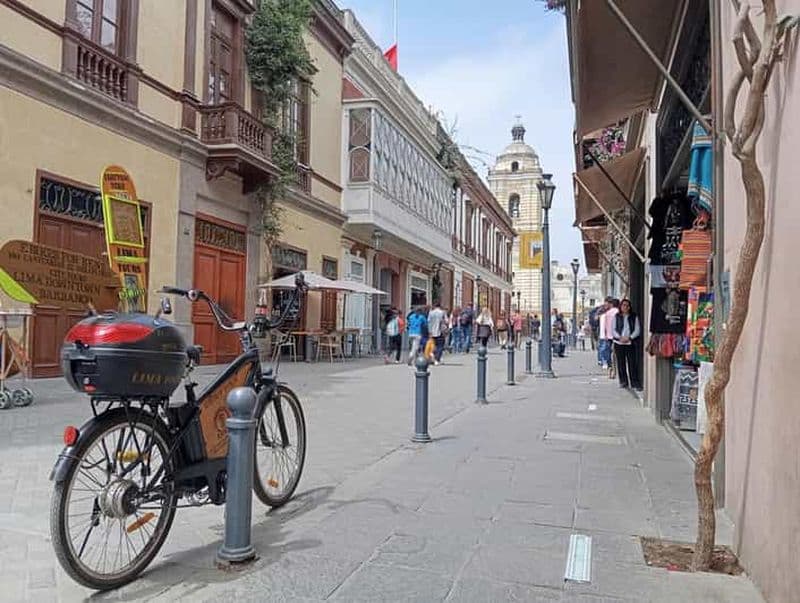 Billet Lima : visite guidée du centre historique en vélo électrique