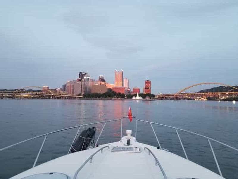 Billet Pittsburgh : Croisière fluviale en yacht privé avec capitaine et BYOB