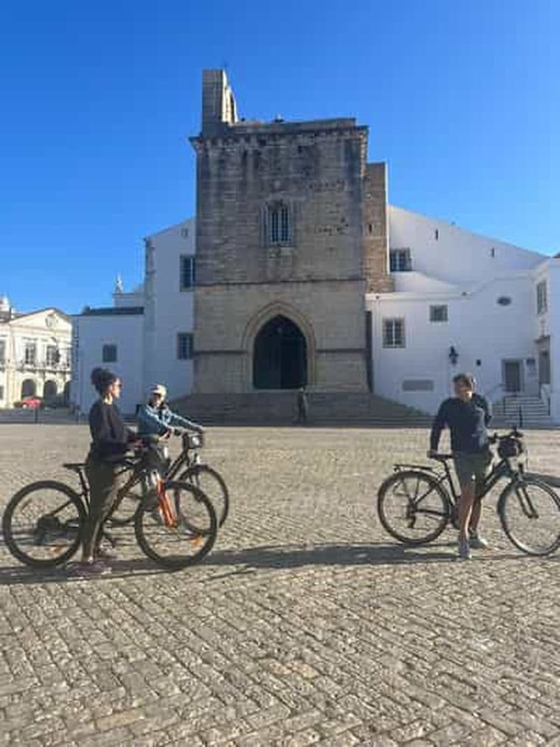 Billet Le meilleur de Faro : visite guidée à vélo (2h30)