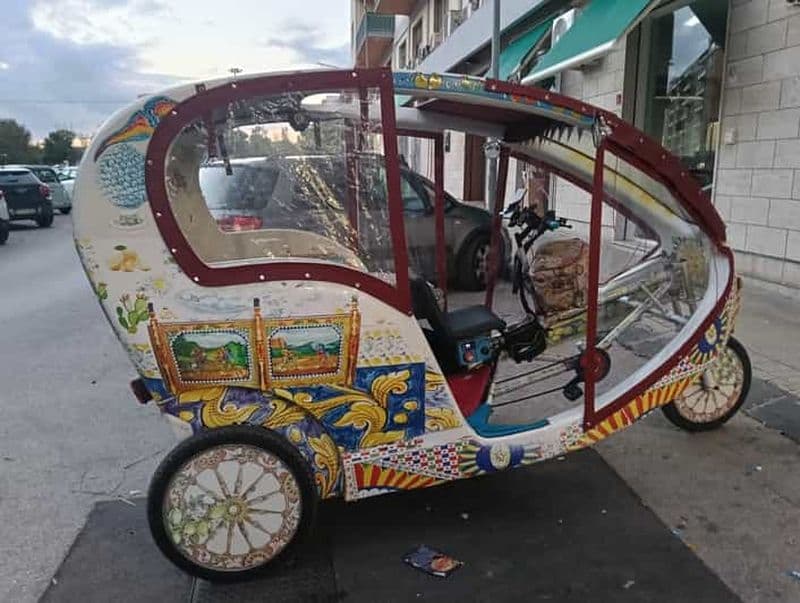 Billet Ortygie en pousse-pousse : visite guidée d’une heure entre histoire et mer