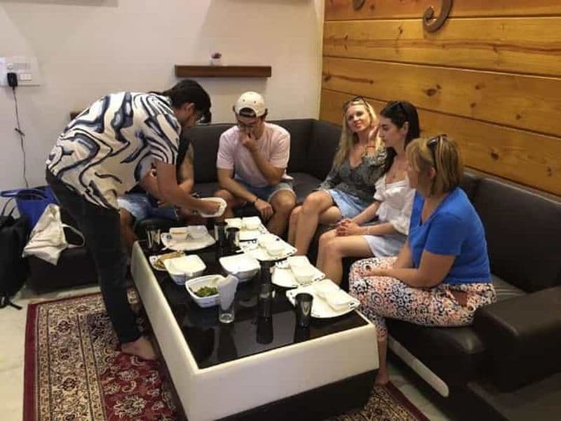 Billet Cours de cuisine indienne authentique avec un chef expert à Agra