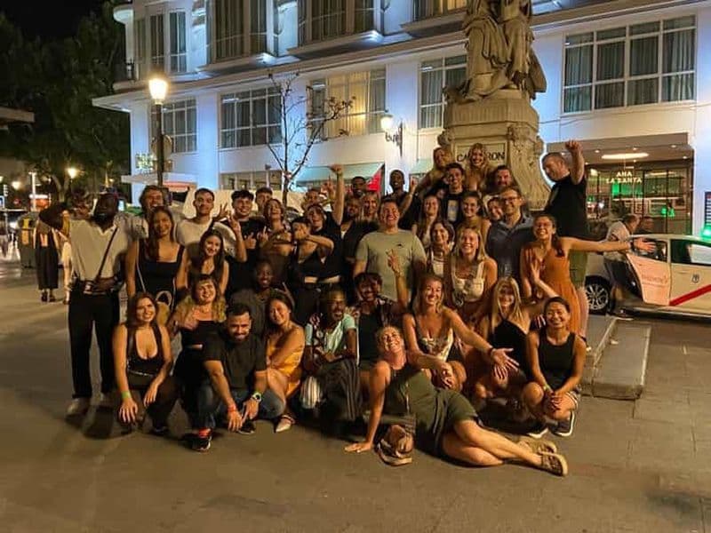 Billet Madrid : tournée des bars | Shot gratuit et entrée gratuite en boîte de nuit