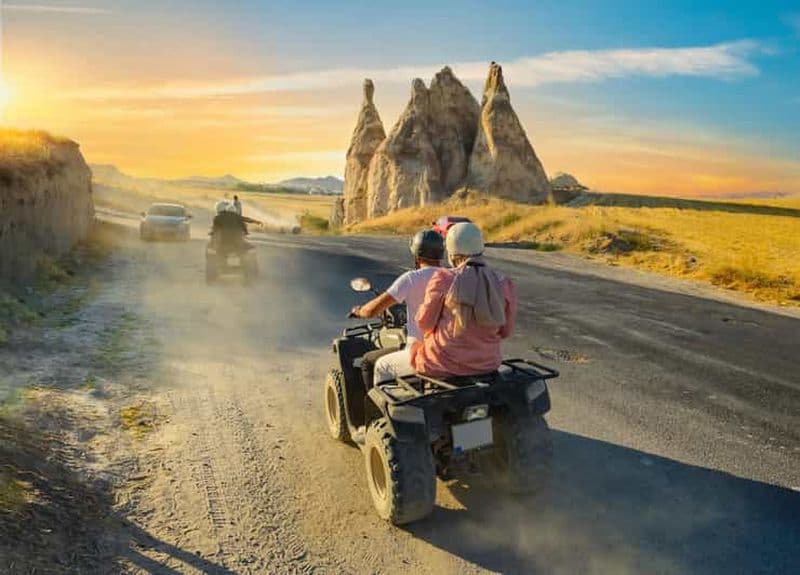 Billet Göreme : safari en quad à travers les vallées de l'Épée, de l'Amour et des Roses