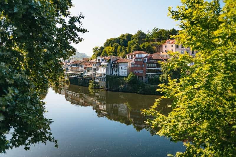 Billet Porto : Vallée du Douro avec déjeuner dans un domaine viticole, dégustations et croisière