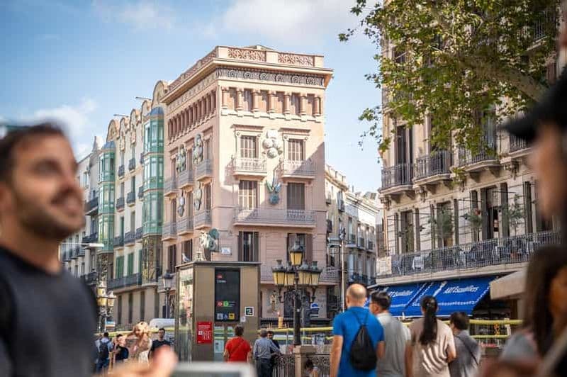 Billet Visite guidée de Barcelone en français (Vieille ville & spots Instagram)