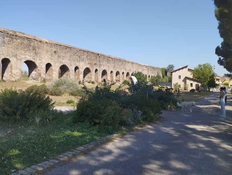 Billet Rome : visite à pied du parc des Aqueducs