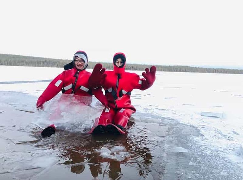 Billet Laponie : Randonnée, pêche sur glace, flottaison et barbecue dans la neige