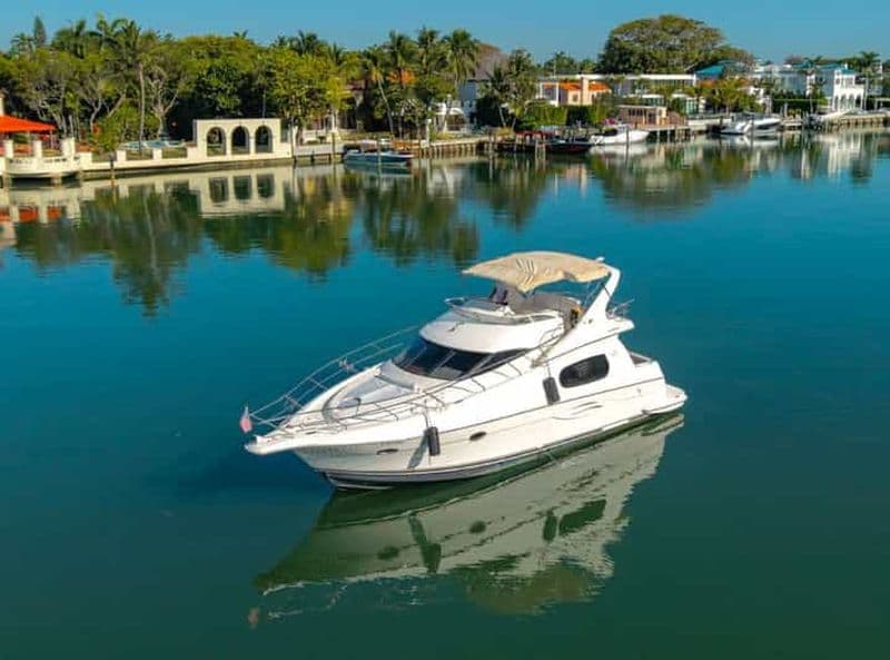 Billet Miami Beach : location de yacht privé de 48 pieds