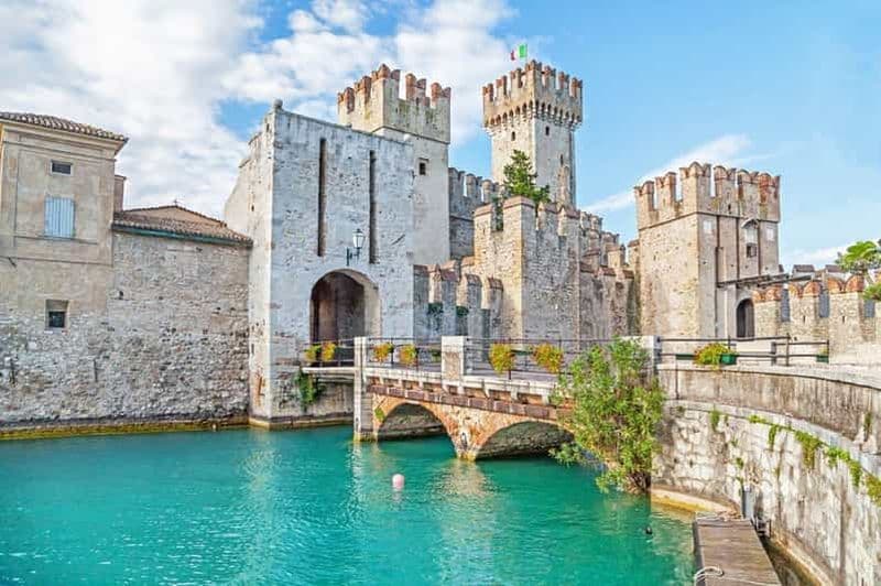 Billet Au départ de Venise : Vérone, Sirmione et le lac de Garde avec croisière en bateau