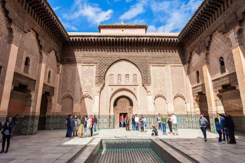Billet Marrakech : visite de la madrasa Ben Youssef, du jardin secret et de la médina