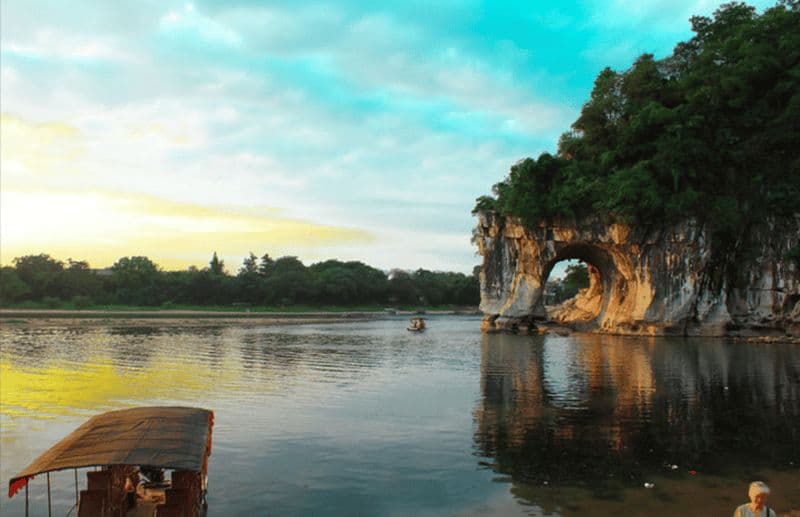 Billet Découvrez les joyaux de Guilin : circuit incontournable en train à grande vitesse depuis Guangzhou