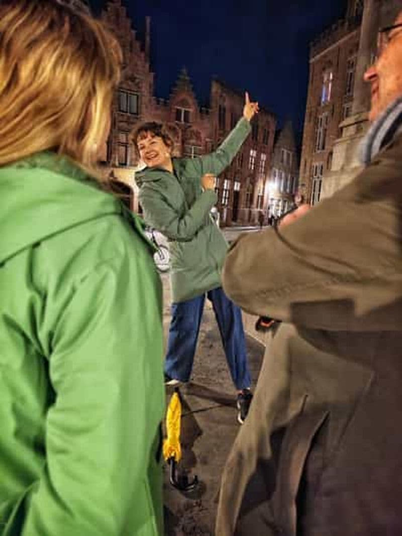 Billet Bruges : visite à pied « Contes nocturnes et histoire méconnue