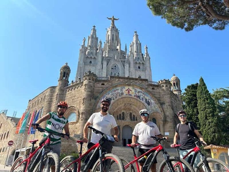 Billet Barcelone : Gaudí et Tibidabo eMountain Bike Tour