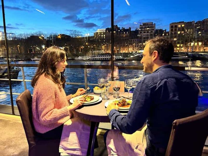 Billet Paris : Dîner-croisière 3 services avec vin sur la Seine