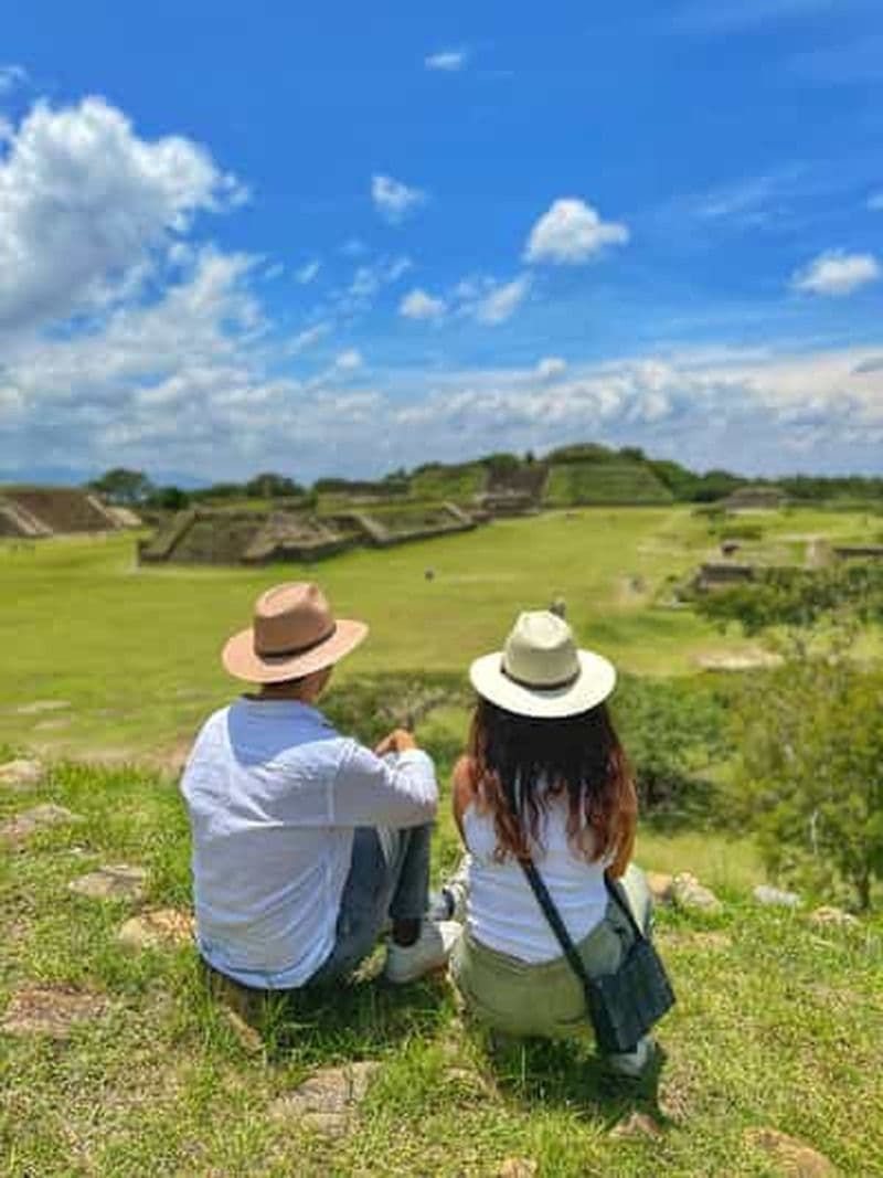 Billet Oaxaca : Monte Albán, Hierve el agua, Mezcal et Teotitlán