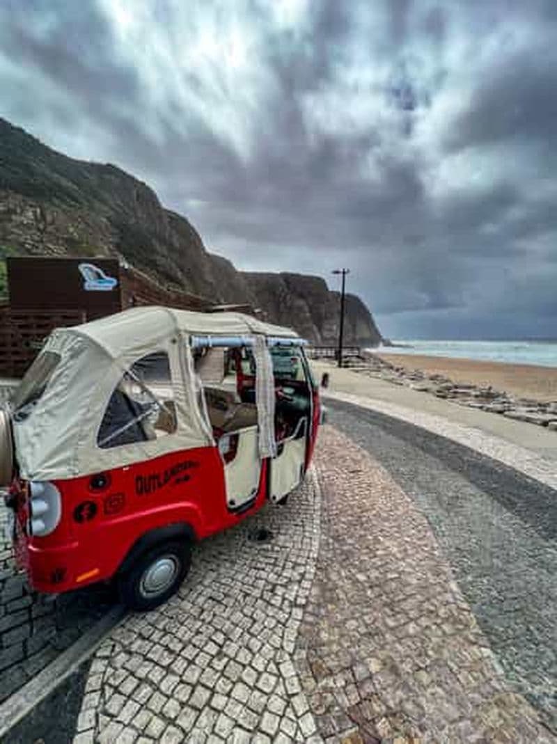 Billet Visite privée en Tuk Tuk de Sintra et des plages en 2.5h