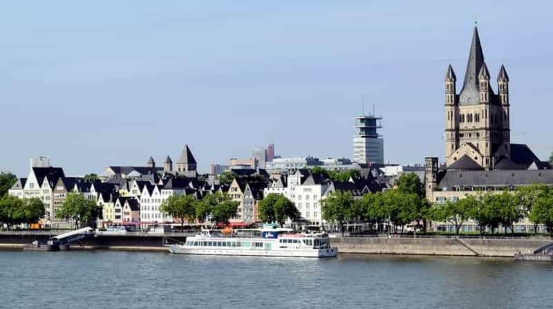 Billet Cologne : visite à pied du côté obscur de la ville