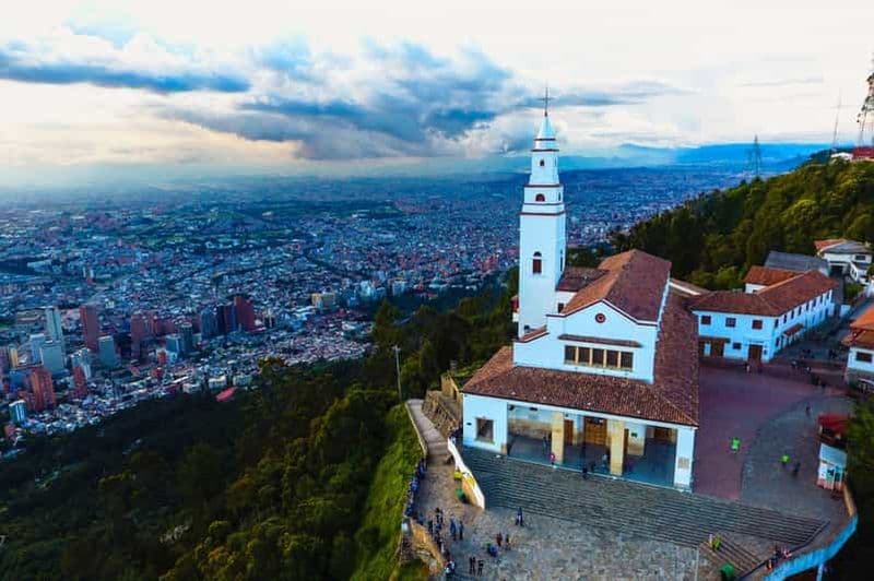 Billet Visite citadine de Bogotá avec les musées de Monserrate, de l'Or et de Botero