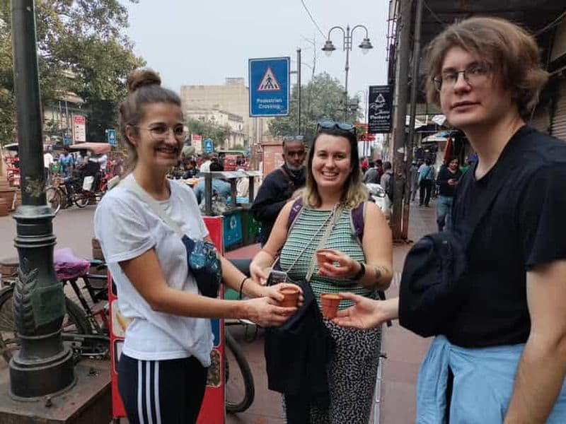 Billet Des épices aux bijoux : aventure au marché du Vieux Delhi