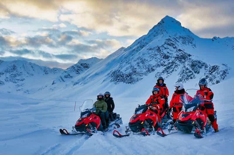 Billet Au départ de Tromsø : visite guidée en motoneige des Alpes de Lyngen