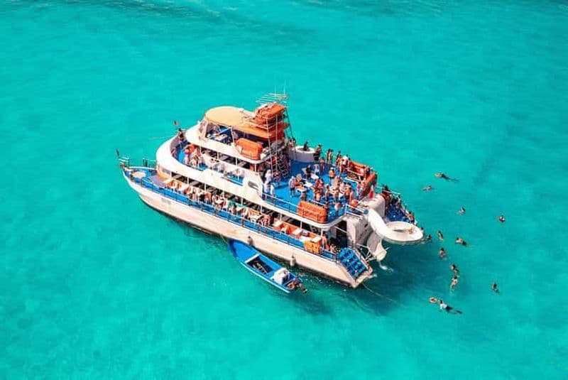 Billet Cancún : croisière d'une journée complète à Isla Mujeres avec danse