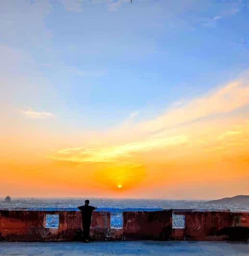 Billet Randonnée/trekking/promenade dans la nature avec vue sur le lever du soleil, observation des oiseaux et vue sur la ville