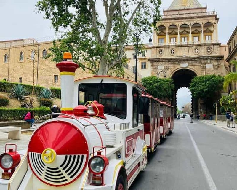 Billet Palerme : visite du centre historique en petit train