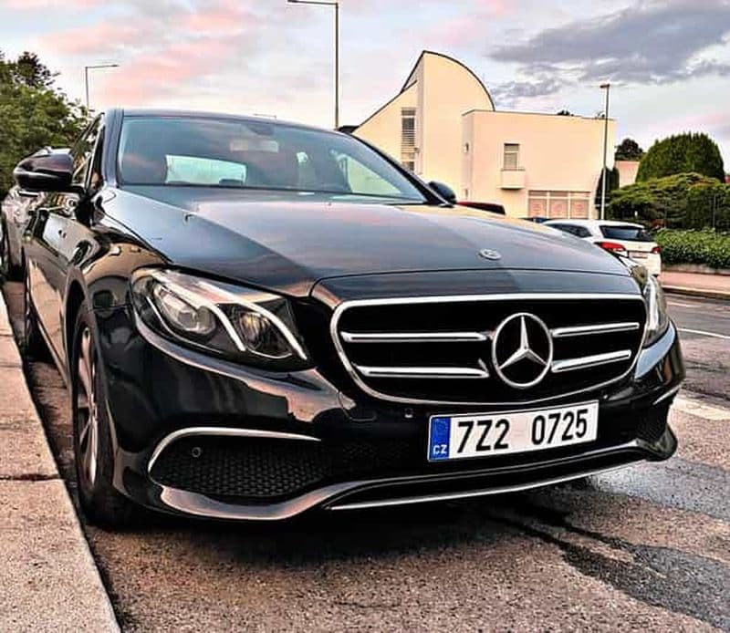 Billet Transfert de l'aéroport de Prague à l'hôtel Business/VIP