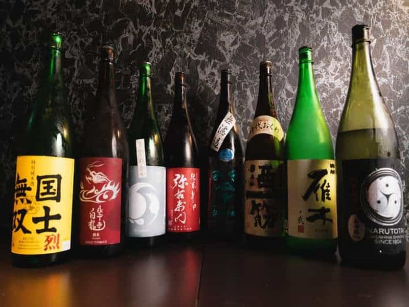 Billet Dégustation illimitée de saké avec dégustation de sushis Omakase à Tokyo