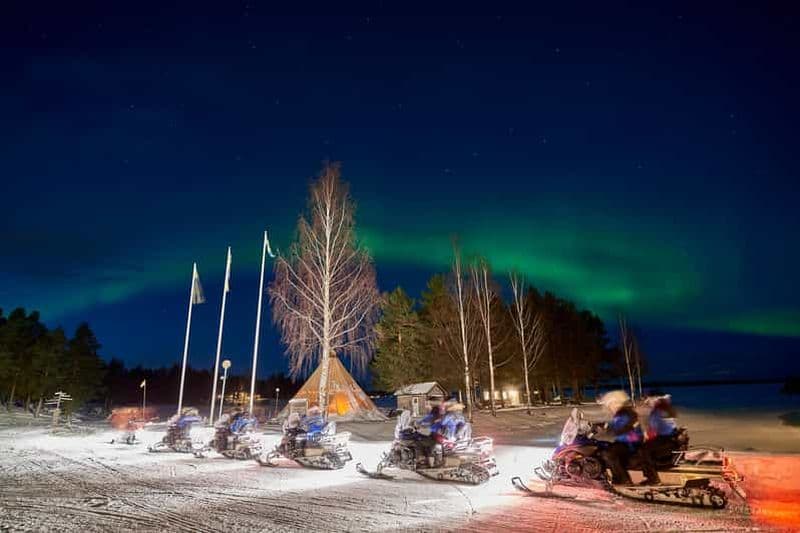 Billet Luleå : Excursion en motoneige aux aurores boréales