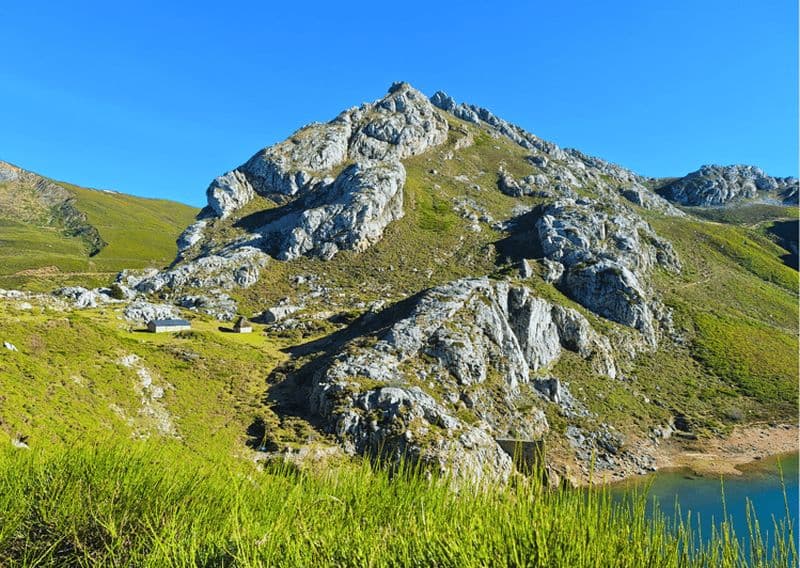 Billet Visite du parc naturel de Somiedo et de ses villages ruraux depuis Oviedo