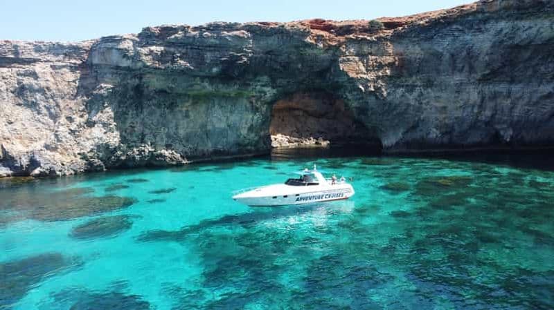 Billet Sliema : Excursion en bateau vers la lagune bleue de Comino, Gozo et les grottes