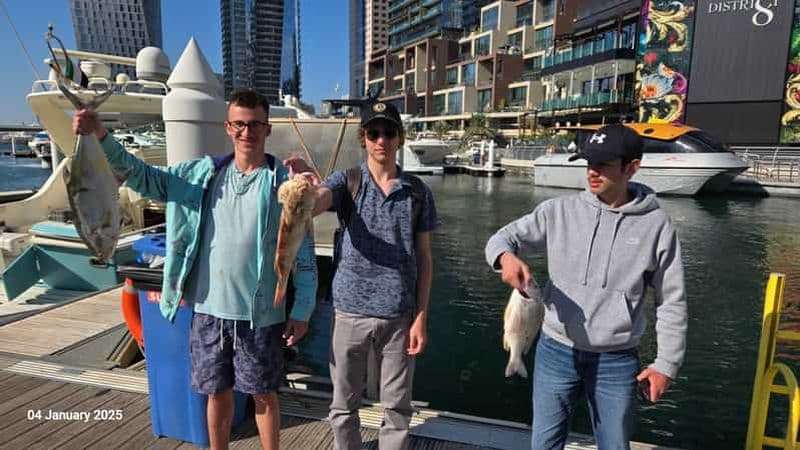 Billet Dubaï : Visite privée en bateau de pêche depuis la marina de Dubaï