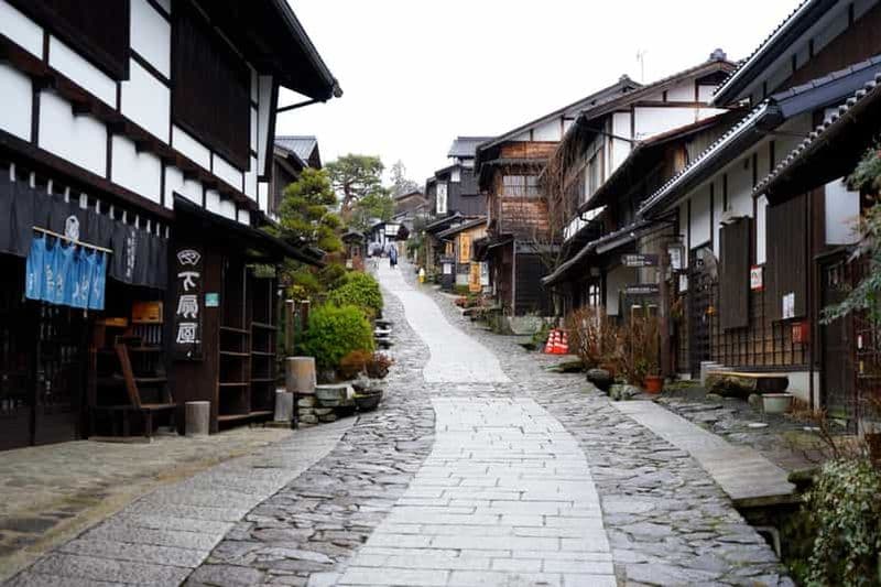 Billet Kyoto : séance photo matinale en kimono avec un photographe