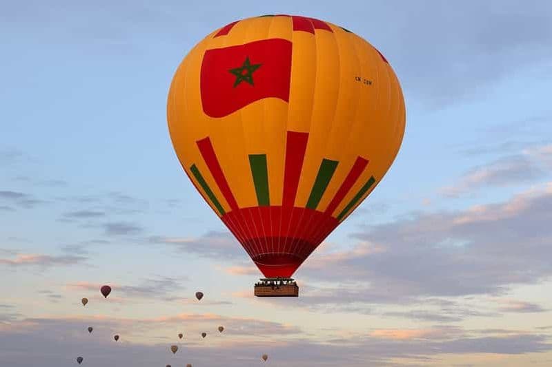 Billet Marrakech : vol en montgolfière avec petit-déjeuner berbère