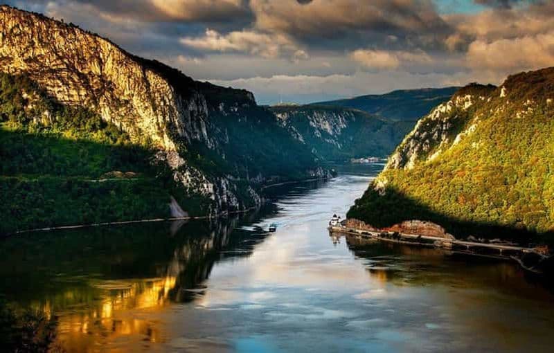 Billet Depuis Bucarest : excursion aux Portes de fer et aux gorges de Clisura