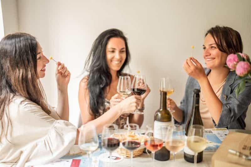 Billet Dégustation de vins français dans le centre-ville de Nice