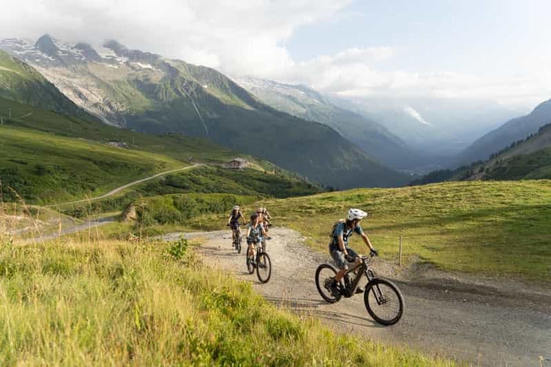 Billet Chamonix, découverte de la vallée en VTT électrique