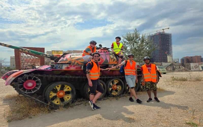 Billet Tirana : visite en Segway au coucher du soleil avec un guide de la région