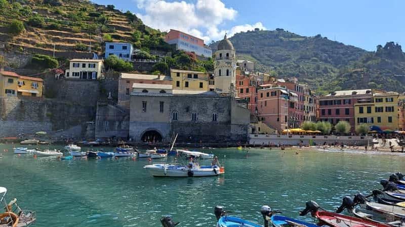 Billet Vernazza : croisière dans les Cinque Terre avec option apéritif au coucher du soleil