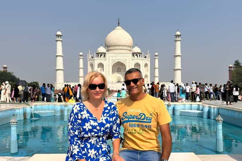 Billet Delhi : visite d'une journée privée du Taj Mahal et d'Agra avec accès coupe-file