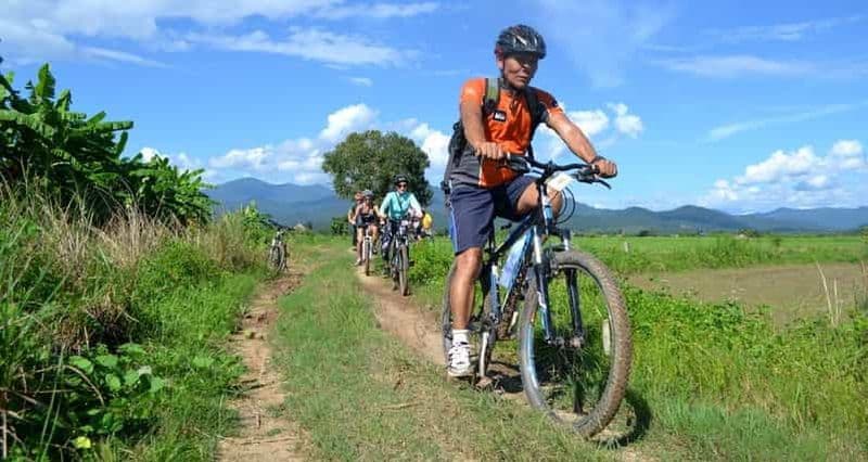 Billet Depuis Chiang Mai : visite à vélo de la vallée de Mae Taeng et des cascades
