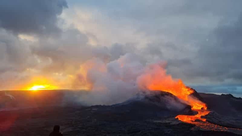 Billet Depuis Reykjavík : Randonnée au volcan Fagradalsfjall avec un géologue