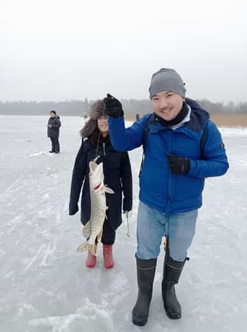 Billet Depuis Helsinki : Pêche sur glace au lac Bodom avec repas et boissons